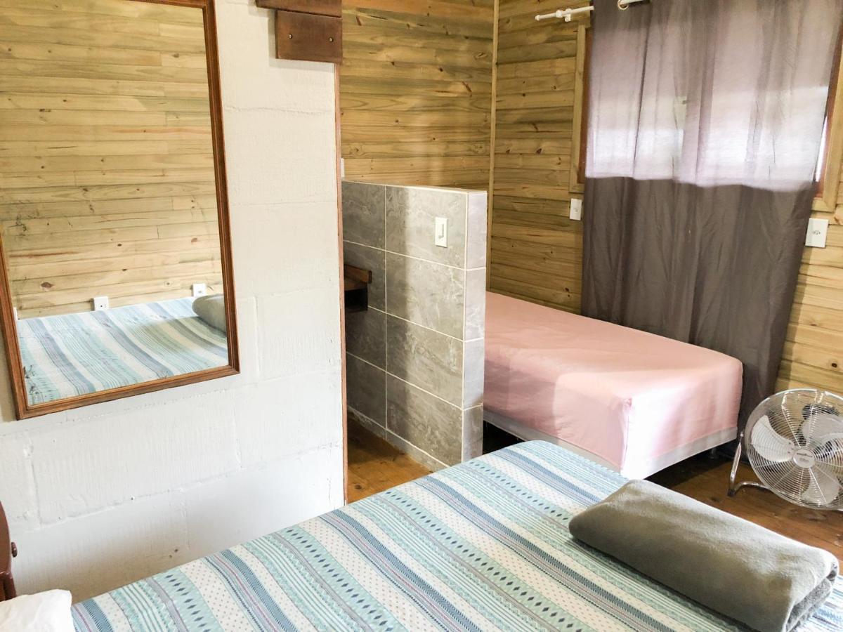 Voila Hostel Florianópolis Екстериор снимка